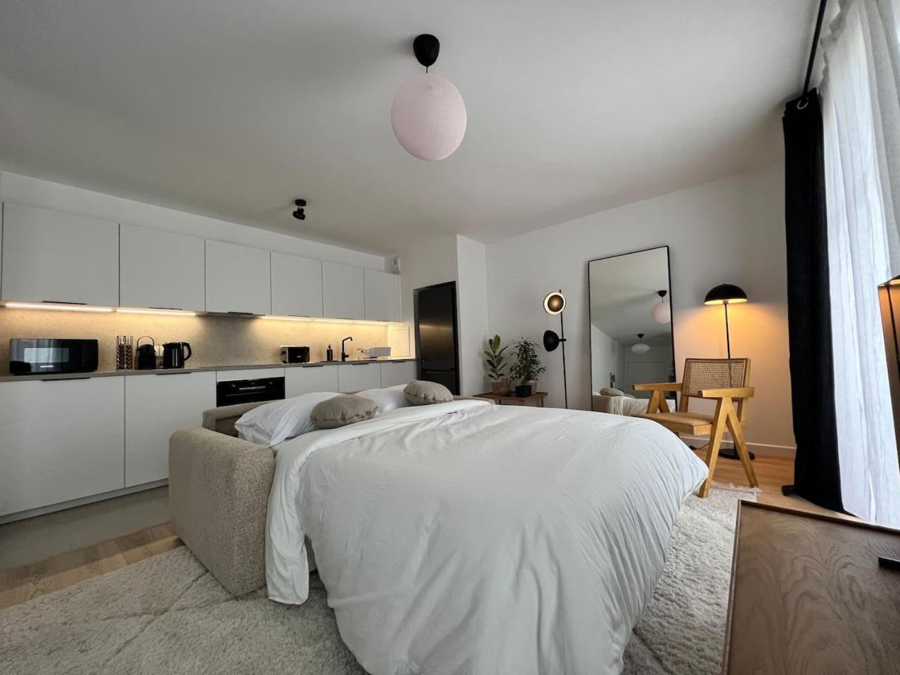 Disneyland Minimalist Lifestyle - 5 Pax Apartment Serris Exterior foto